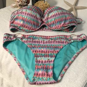 BIKINI TOPS + BOTTOMS